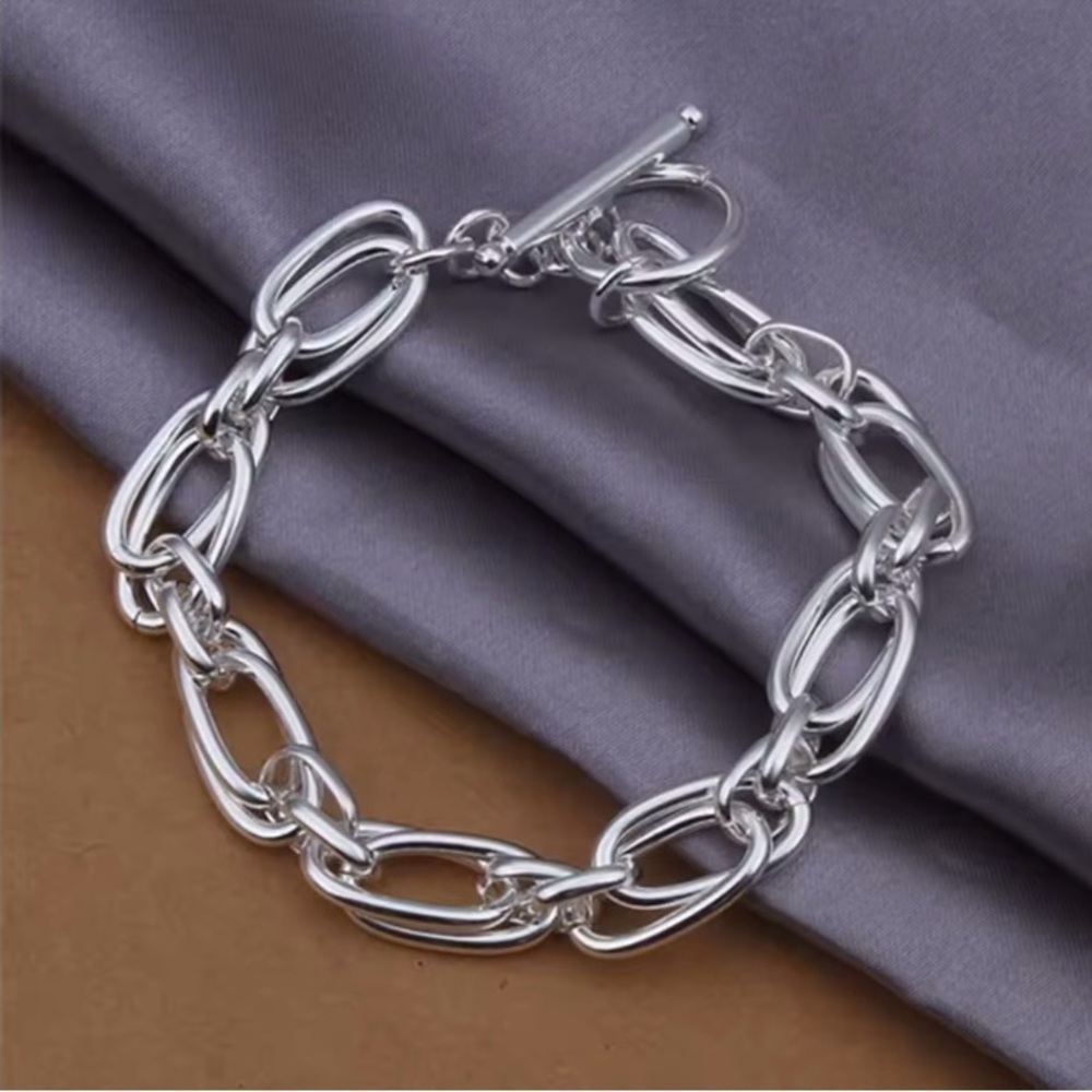 New Sterling Silver Bracelet - Picture 3 of 6
